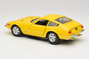 Ferrari 365 GTB/4 Daytona Gelb Techno Giodi 1:18 40011-Y1 Metall — Bild 6 von 7