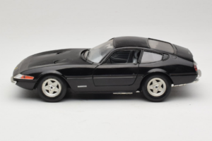 Ferrari 365 GTB/4 Daytona Schwarz Techno Giodi 1:18 40011-B2 Metall — Bild 4 von 8