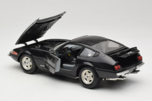Ferrari 365 GTB/4 Daytona Schwarz Techno Giodi 1:18 40011-B2 Metall — Bild 5 von 8
