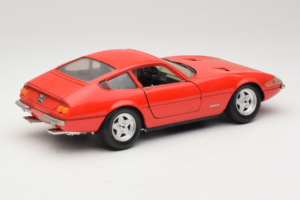 Ferrari 365 GTB/4 Daytona Rot Techno Giodi 1:18 40011-P2 Metall — Bild 3 von 8
