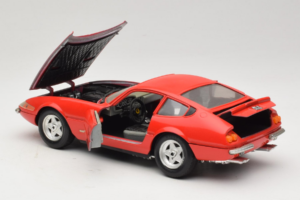 Ferrari 365 GTB/4 Daytona Rot Techno Giodi 1:18 40011-P2 Metall — Bild 5 von 8