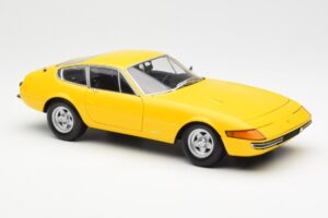 Ferrari 365 GTB/4 Daytona Gelb Kyosho 1:18 08162Y Metall — Bild 6 von 8