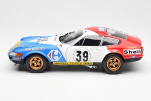 Ferrari 365 GTB/4 #39 J-C. Andruet / Lena 24 Hours of Le Mans 1972 Kyosho 1:18 08164E Metall — Bild 4 von 8