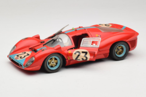 Ferrari 412P #23 W. Mairesse / J. Beurlys Le Mans 1967 Rot Revell 1:18 48826 Metall — Bild 2 von 8