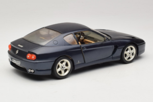 Ferrari 456 GT Blau Bburago 1:18 3036-B1 Metall — Bild 3 von 8