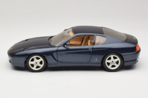Ferrari 456 GT Blau Bburago 1:18 3036-B1 Metall — Bild 4 von 8
