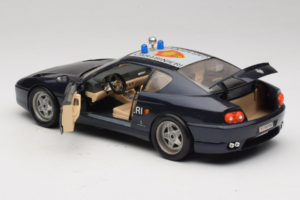 Ferrari 456 GT Carabinieri Schwarz Bburago 1:18 3036-B3 Metall — Bild 5 von 8