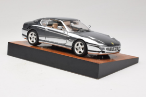 Ferrari 456 GT Chrome Silver Bburago 1:18 3746-R1 Metall — Bild 6 von 8