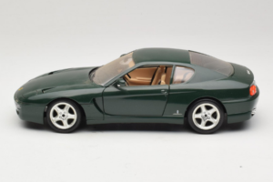 Ferrari 456 GT Dunkelgrün Bburago 1:18 3046-GR1 Metall — Bild 4 von 8
