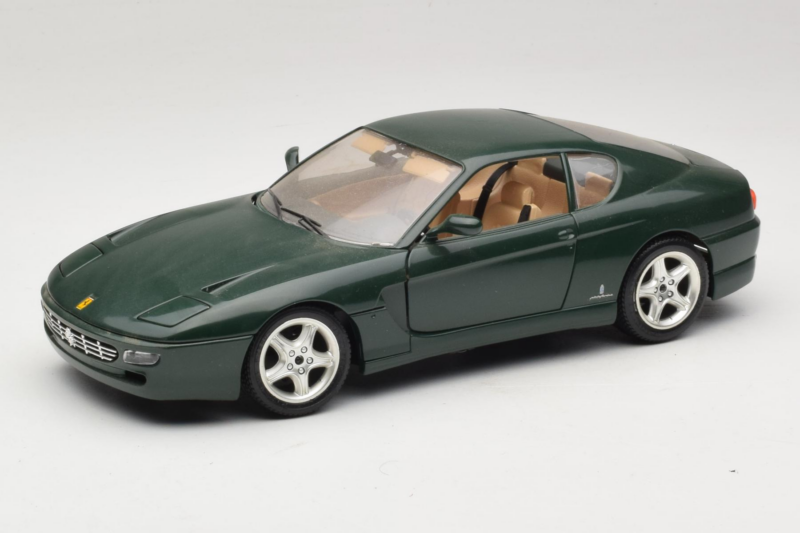Ferrari 456 GT Dunkelgrün Bburago 1:18 3046-GR1 Metall
