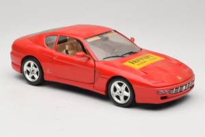 Ferrari 456 GT Ferrari Model Club Rot Bburago 1:18 3036-P1 Metall — Bild 6 von 8