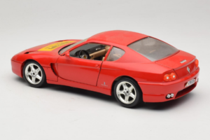 Ferrari 456 GT Ferrari Model Club Rot Bburago 1:18 3036-P1 Metall — Bild 7 von 8