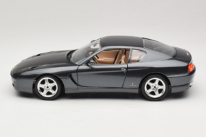 Ferrari 456 GT Grau Metallic Sonderlackierung Bburago 1:18 3036 D Metall — Bild 4 von 8