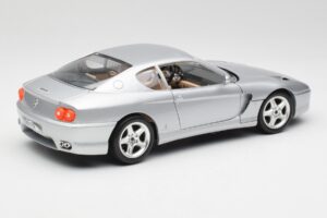 Ferrari 456 GT Silber Bburago 1:18 3036-M2 Metall — Bild 3 von 8