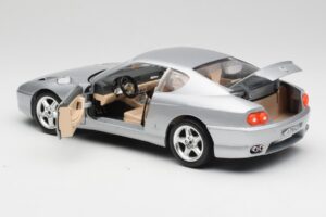 Ferrari 456 GT Silber Bburago 1:18 3036-M2 Metall — Bild 5 von 8