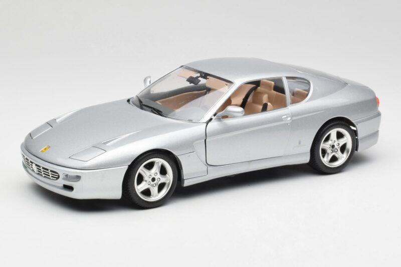 Ferrari 456 GT Silber Bburago 1:18 3036-M2 Metall