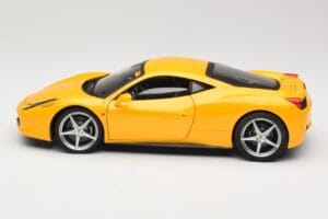 Ferrari 458 Italia Gelb Hot Wheels 1:18 P9894 Metall — Bild 4 von 8