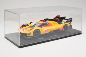 Ferrari 499P Hypercar AF Corse #83 R. Kubica / Y. Ye / R. Shwartzman 24 Hours of Le Mans 2024 Bburago 1:18 18-16313-83-VET Me — Bild 8 von 9