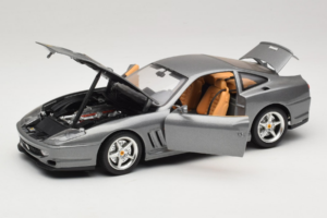 Ferrari 550 Maranello 25 Jahre Ferrari Model Club Silber 2. Version Bburago 1:18 3064-S1 Metall — Bild 2 von 8