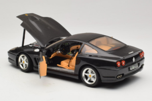 Ferrari 550 Maranello Schwarz Metallic Bburago 1:18 3344-B1 Metall — Bild 5 von 8