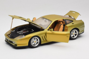 Ferrari 550 Maranello Gold Metallic Braccio & Gotz Bburago 1:18 3044-G1 Metall — Bild 2 von 8