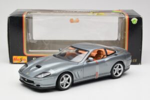 Ferrari 550 Maranello Grau Metallic Maisto 1:18 4839 Metall — Bild 6 von 6
