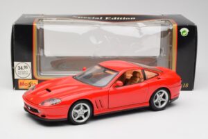 Ferrari 550 Maranello Rot Maisto 1:18 31839 Metall — Bild 8 von 8