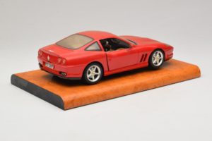 Ferrari 550 Maranello Technik Museum Speyer Edition Bburago 1:18 B001 Metall — Bild 3 von 8