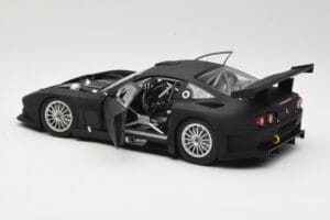 Ferrari 575 GTC GT1 2004 Kyosho 1:18 08391B Metall — Bild 5 von 8