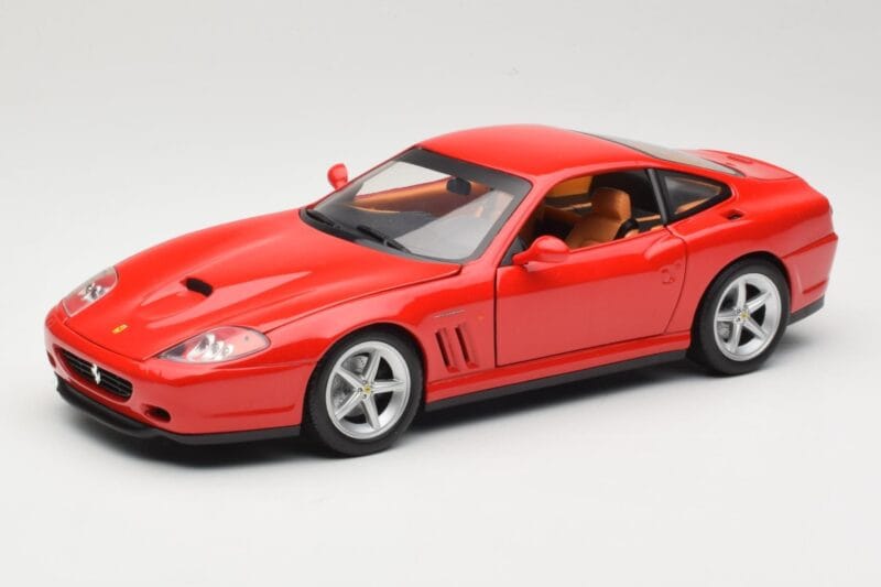 Ferrari 575M Maranello Rot Hot Wheels 1:18 54937 Metall