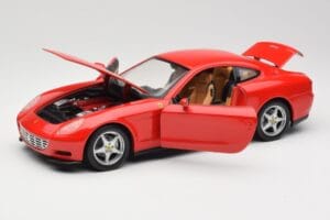 Ferrari 612 Scaglietti Rosso Corsa Hot Wheels 1:18 B6047 Metall — Bild 2 von 8