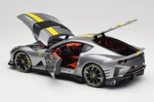 Ferrari 812 Competizione Grigio Coburn Bburago 1:18 18-01647 Metall — Bild 5 von 8
