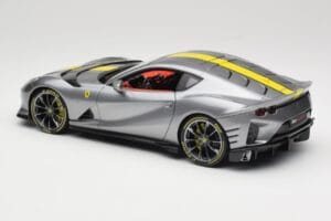 Ferrari 812 Competizione Grigio Coburn Bburago 1:18 18-01647 Metall — Bild 7 von 8