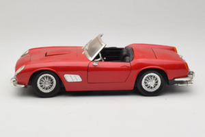 Ferrari California Cabriolet Rot Tonka 1:18 01109-P1 Metall — Bild 4 von 8