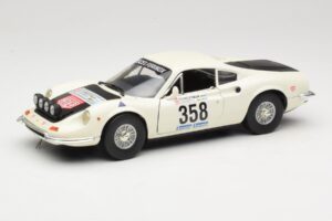 Ferrari Dino 246 GT Weiß Anson 1:18 3580 Metall