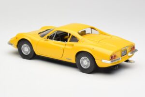 Ferrari Dino 246 GT Gelb Anson 1:18 30301W Metall — Bild 7 von 8