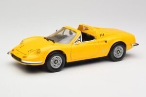 Ferrari Dino 246 GTS Gelb Hot Wheels 1:18 23920 Metall