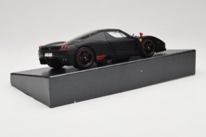 Ferrari Enzo Matt Black Limitierte Auflage BBR 1:18 HE180029 Metall — Bild 4 von 9