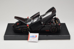 Ferrari Enzo Matt Black Limitierte Auflage BBR 1:18 HE180029 Metall
