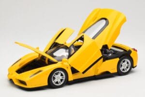 Ferrari Enzo Gelb Hot Wheels 1:18 C1550 Metall — Bild 2 von 8