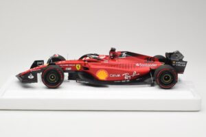 Ferrari F1-75 #16 C. Leclerc Winner Bahrain GP 2022 BBR 1:18 BBR221816 Resin — Bild 3 von 6