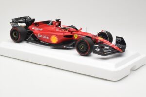 Ferrari F1-75 #16 C. Leclerc Winner Bahrain GP 2022 BBR 1:18 BBR221816 Resin — Bild 4 von 6