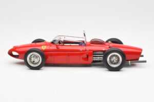 Ferrari Dino 156 Sharknose F1 1961 CMC 1:18 M-078 Metall — Bild 3 von 6