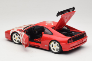 Ferrari F355 Berlinetta Rot mit weißen Rädern UT Models 1:18 180074020-P2 Metall — Bild 5 von 8