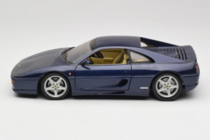 Ferrari F355 Berlinetta Blau Metallic UT Models 1:18 180074020-B1 Metall — Bild 4 von 8