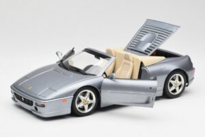 Ferrari F355 Spider Silber Hot Wheels 1:18 23907-M1 Metall — Bild 2 von 8