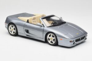 Ferrari F355 Spider Silber Hot Wheels 1:18 23907-M1 Metall — Bild 6 von 8