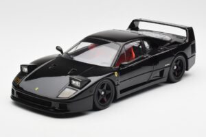 Ferrari F40 Schwarz Kyosho 1:18 08416BK Metall — Bild 3 von 10