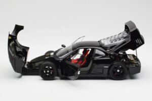 Ferrari F40 Schwarz Kyosho 1:18 08416BK Metall — Bild 5 von 10
