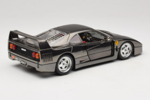 Ferrari F40 Chrome Black Bburago 1:18 3401-B1 Metall — Bild 3 von 8